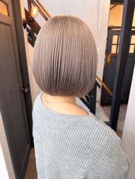 アメリ(AMELIE) 【山岡拓也】ミルクティーベージュ