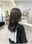 オリーブブラウン
