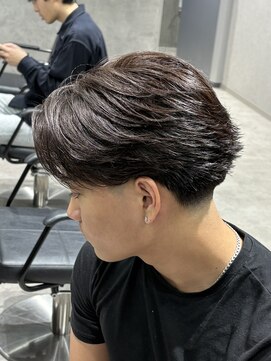 テクト バイアッシュ 吉祥寺店(Tect by Ash) ニュアンスパーマフェザーパーマセンターパートテーパーフェード