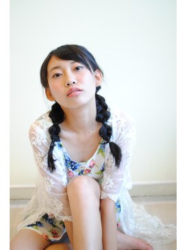 サロン ド ミカーサ(Salon De Micasa) カジュアルツインテール