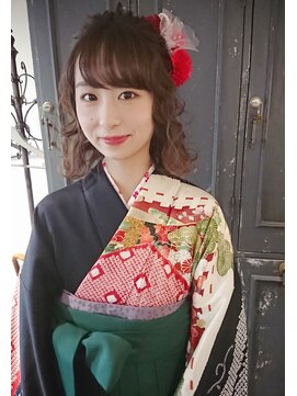 ヘア メイク リン(hair make rin) 袴でハーフアップ★