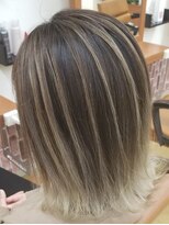 フィーカヘアー(FIKAhair) ＦＩＫＡｈａｉｒ 【フィーカヘアー】ハイライトスタイル☆★