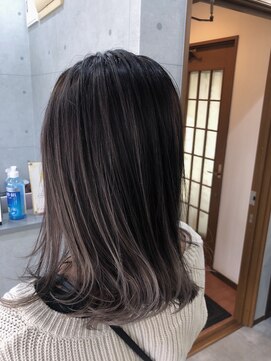 レーヴ(REVE) ミルクティーグレージュ　ハイライト