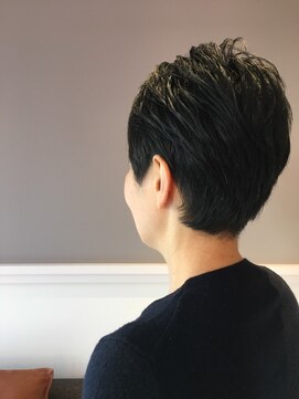 アンドアッカ(&acca) スッキリショート