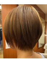 プリマヴェラ PrimaVera ショートボブ