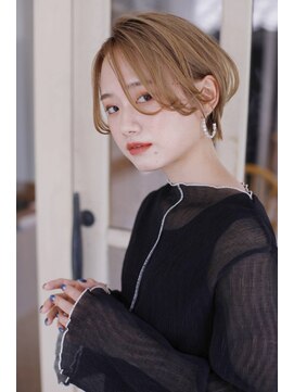 ベール(BALE) ミルクティーベージュ　前下がりショートボブ【尾野恭平】