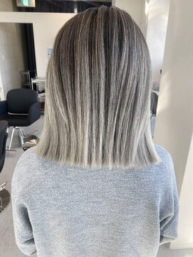 オリ(‘Oli) バレイヤージュ