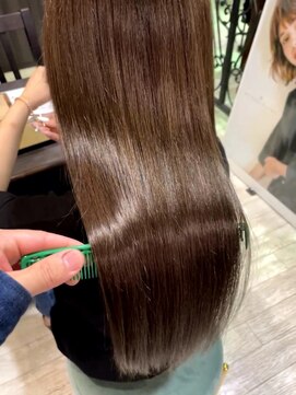 マイ ヘア デザイン 岡崎(MY hair design) ナチュラルブラウン透明感艶カラー艶髪ストレートロングヘア