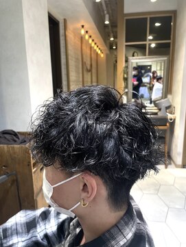 カルテット(Quartett) ツイストスパイラルパーマ