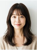 大人女性に似合うミディアム/セミロング/ナチュラルスタイル