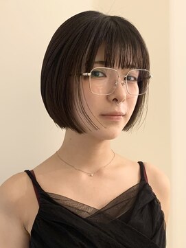 ライン(LINE) ぷつっとボブ/地毛風カラー