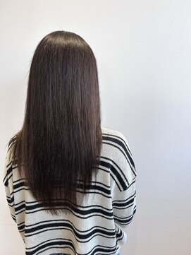 ソランテ(SOLLANTE) つやつやロングヘア