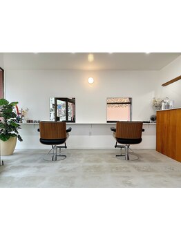 【長野駅徒歩５分☆】内装リニューアル！あなたの「なりたい」に向き合い、もっと通いたくなるサロンに。