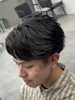 オーバルバイアピッシュ(OVARL by apish) フェザーパーマ/センターパート/メンズパーマ/毛流れパーマ