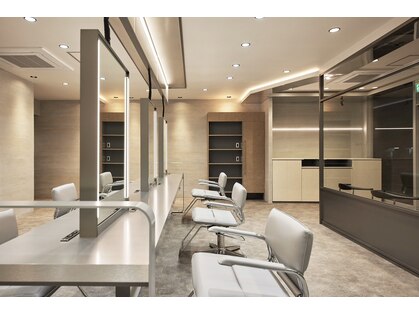 ラフィスヘアーリリー 加古川店(La fith hair lily)の写真