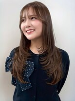 イロウ 天神大名店(IROW)&nbsp;ハッシュカット 前髪カット レイヤー マロンベージュ 20代 艶髪