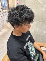 ボス レフィル(BOSS Le'fill)&nbsp;縦落ちツイストパーマ