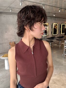 スクリーンギンザメゾン 銀座(SCREEN GINZA MAISON.) ミルクティーブロンド/ダークブルー/デジタルパーマ/銀座