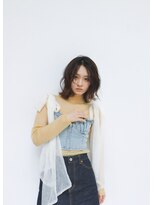 ラモードイワイインターナショナル(La Mode IWAI international) 抜け感ウェーブのレイヤーボブ