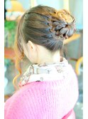 ヘアアレンジ・お団子編みこみミックス☆