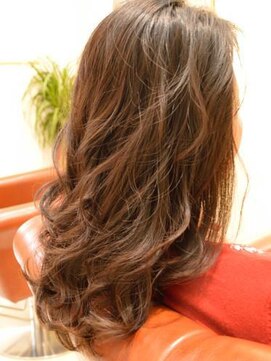 リール ヘアーアンドカンパニー(Rire Hair&Co.) デジタルパーマ☆乾かし方で自由自在