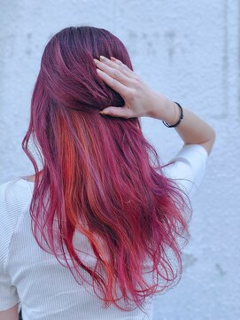 ベローチェ 全頭ブリーチ？のんのん！今の派手髪はチップインカラー♪