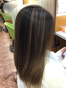 エリアデュクス(AREADEUX) アッシュカラー