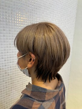 ホットドッグ(Hot Dog) マッシュ/くびれヘア/メルティカラー/プレミアムカラー[平塚]