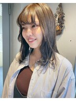 エンシー(ENCI)&nbsp;顔周りレイヤーカット/カーキグレージュ