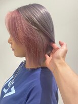 ベレーザ 渋谷(BELEZA)&nbsp;4657艶髪ホワイトピンクインナーカラーニュアンスカラー韓国ヘア