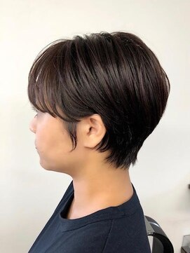 ヘアアンドアイラッシュ ココアンジェ くりえいと宗像店(Coco Ange) くびれショート