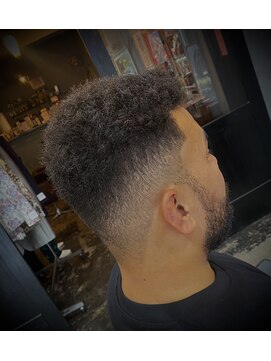 エーピーティートアウエスト(APT. TOR WEST) featherup