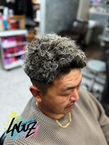 ラグズ 茅ヶ崎(LAGUZ)&nbsp;シルバークラッシュ・フェードパーマ　茅ケ崎