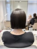 大人ガーリーダークアッシュ似合わせカットミディアムレイヤー