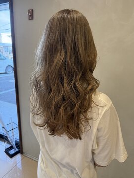 ラーム 宇部高校前店(rame) ブリーチカラー、髪質改善、レイヤースタイル
