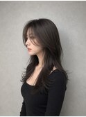 オリーブベージュ