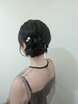 横濱ハイカラ美容院(haikara美容院)&nbsp;列席・お呼ばれヘア　ゆるふわサイドシニョン