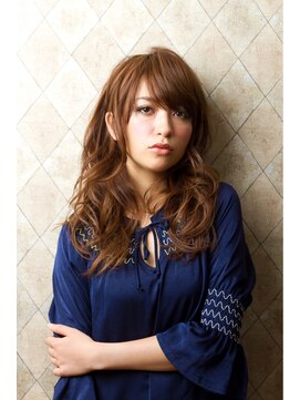 アピッシュ ギンザ(apish ginza) しなやかなウェーブ