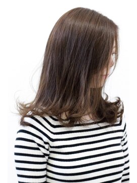 ビアージュ(Viage) フォギーグレージュカラー