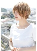 ◇ワンサイドショート◇外国人風ミルクティーベージュ