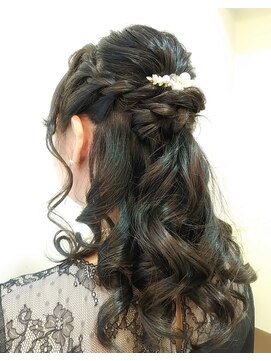 アトリエ ヴィサージュ 稲毛海岸店(ATELIER VISAGE) 結婚式のお手軽ヘアアレンジ