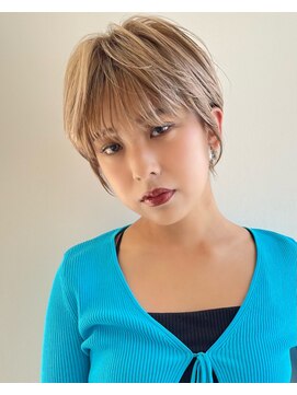 イヴォークトーキョーオーサカ(EVOKE TOKYO osaka) シースルーバング×抜け感ショート