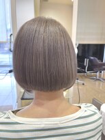 レッド(ReD) 白髪ぼかし 脱白髪染め 白髪ぼかしハイライト 金沢美容室