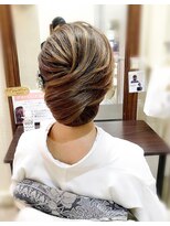 アメリ(AMELIE) お着物シニヨンスタイル