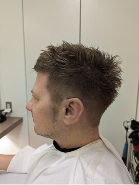 ポルトボヌール(Porte-Bonheur) 刈り上げショート