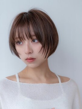 イオ 本厚木(io) 20代30代ハッシュカット丸みショート似合わせカットフルバング