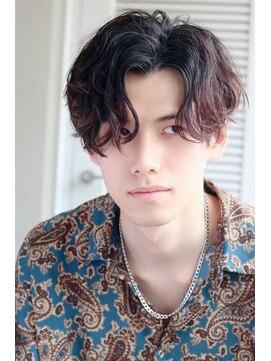 メンズカット バイ ソイクフ(メンズカット by SOY-KUFU) MEN’SHAIRセンターパート波巻きパーマヘア