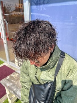 ティーワン 神埼店(T-one) ▼メンズカットツーブロック黒髪スタイル波巻きスパイラルパーマ