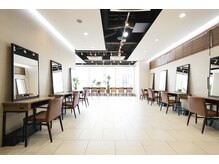 ラフ フロム ガーデン(Laf from GARDEN)の雰囲気（アットホームで暖かみのある店内になっております。銀座/顏周り）