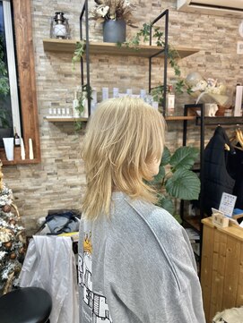 リル(lilu) ハイトーンクリアベージュ［湘南台/湘南台駅/湘南台東口］